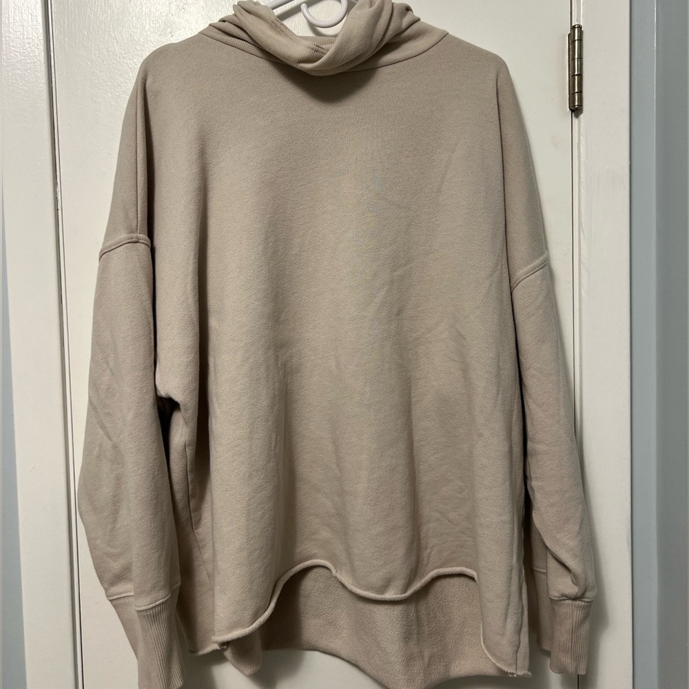 Aerie cream Sweater